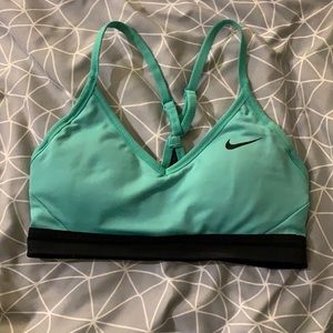 XS Nike sports bra